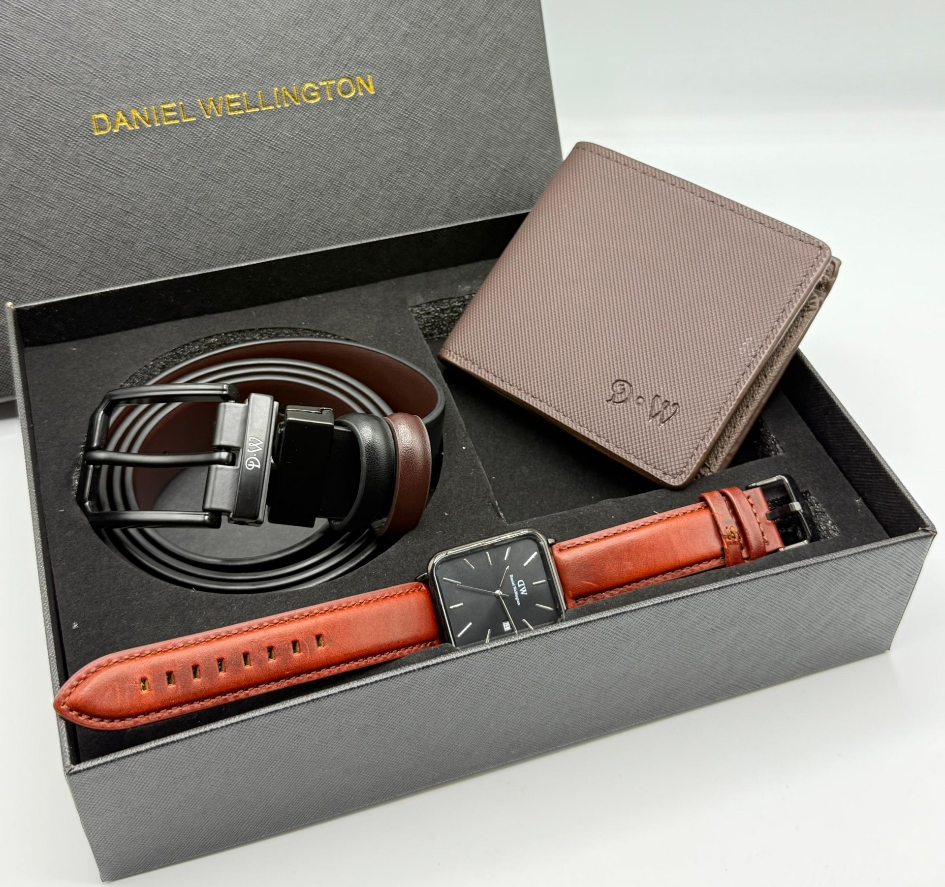 DW Gift Set — Quadro Rouge